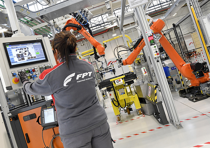 foto FPT INDUSTRIAL INAUGURATES ITS NEW ePOWERTRAIN PLANT IN TURIN. THE FUTURE OF CARBON-NEUTRAL MOBILITY STARTS HERE